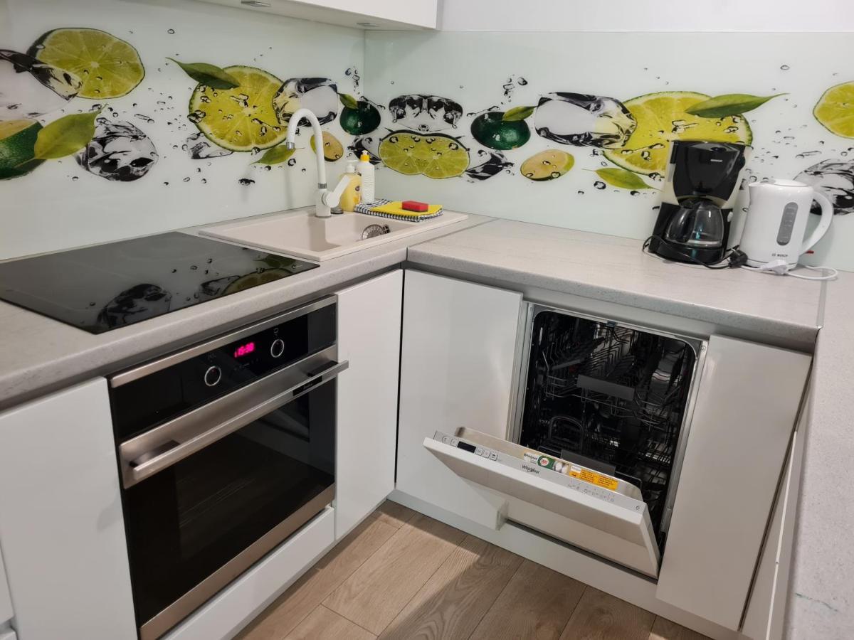 Apartamentyprzymorzu Apartament Z Basenem I Bawialnia 코워브제크 외부 사진