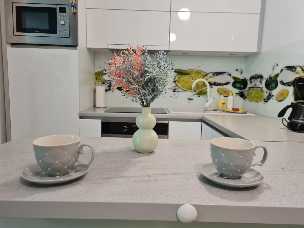 Apartamentyprzymorzu Apartament Z Basenem I Bawialnia 코워브제크 외부 사진